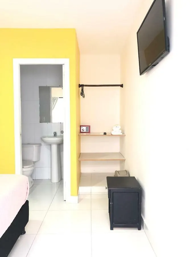 ***  Hotel Balcones de Bocagrande Cartagena Colombia